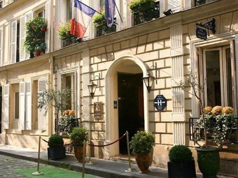 ***  פריז Hotel Villa Boheme צרפת